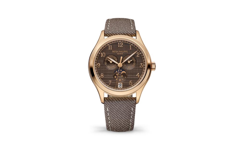 Patek Philippe Complications Ref. 4946R-001