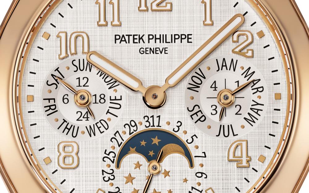 Silver-Toned Dial
