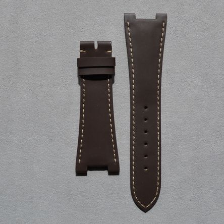 Patek Philippe brown rubber strap with light brown stitching, regular size.