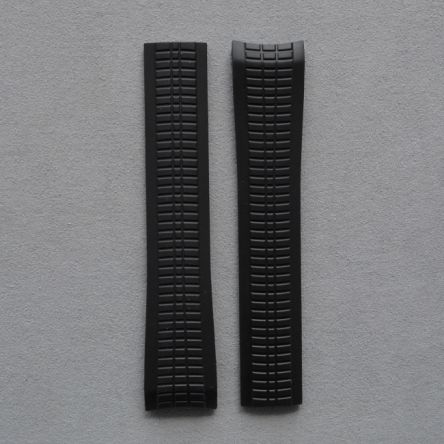 Patek Philippe black 5167 rubber strap, regular size.
