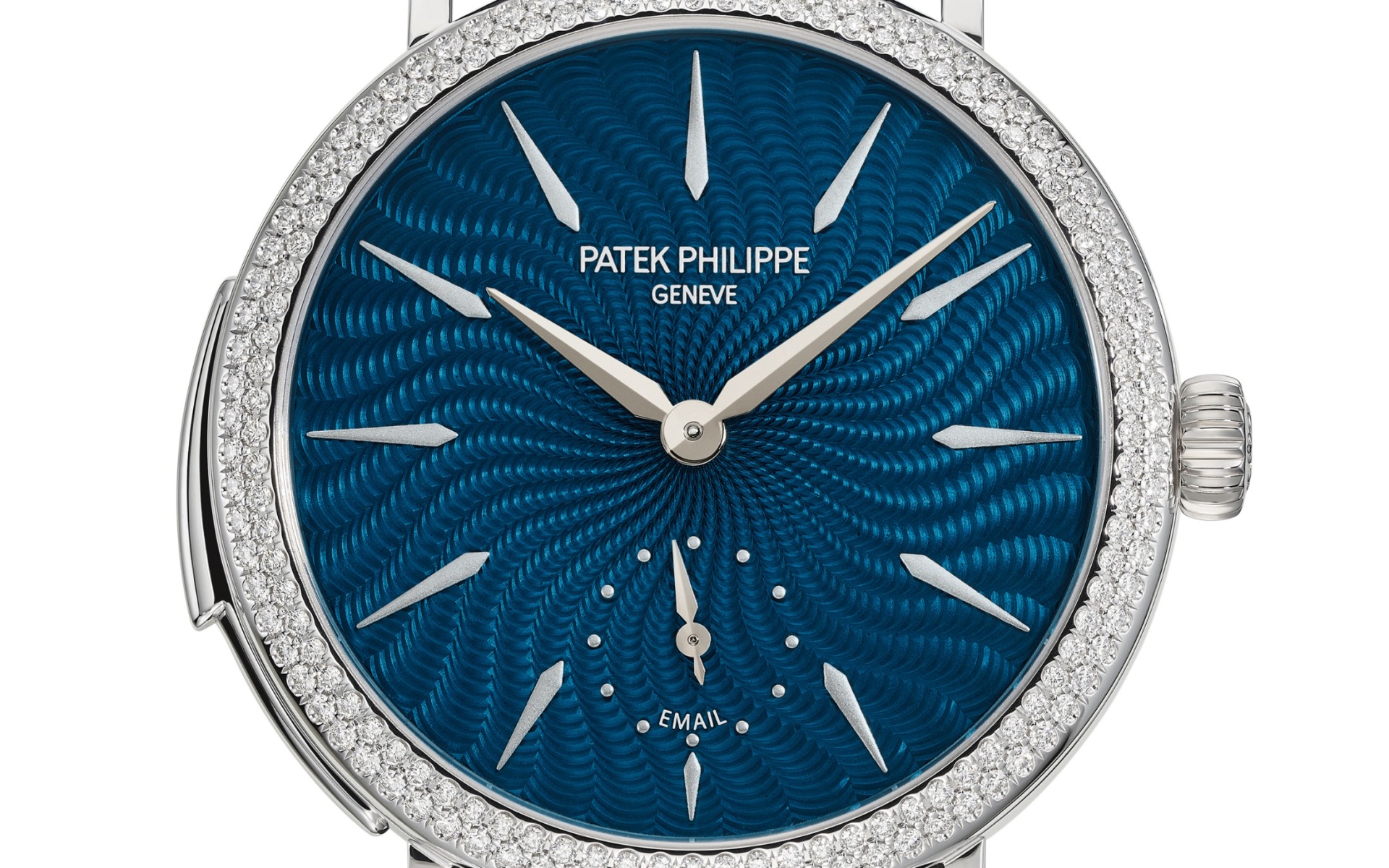 Patek Philippe reference 7040_250G with flinque enamelling 